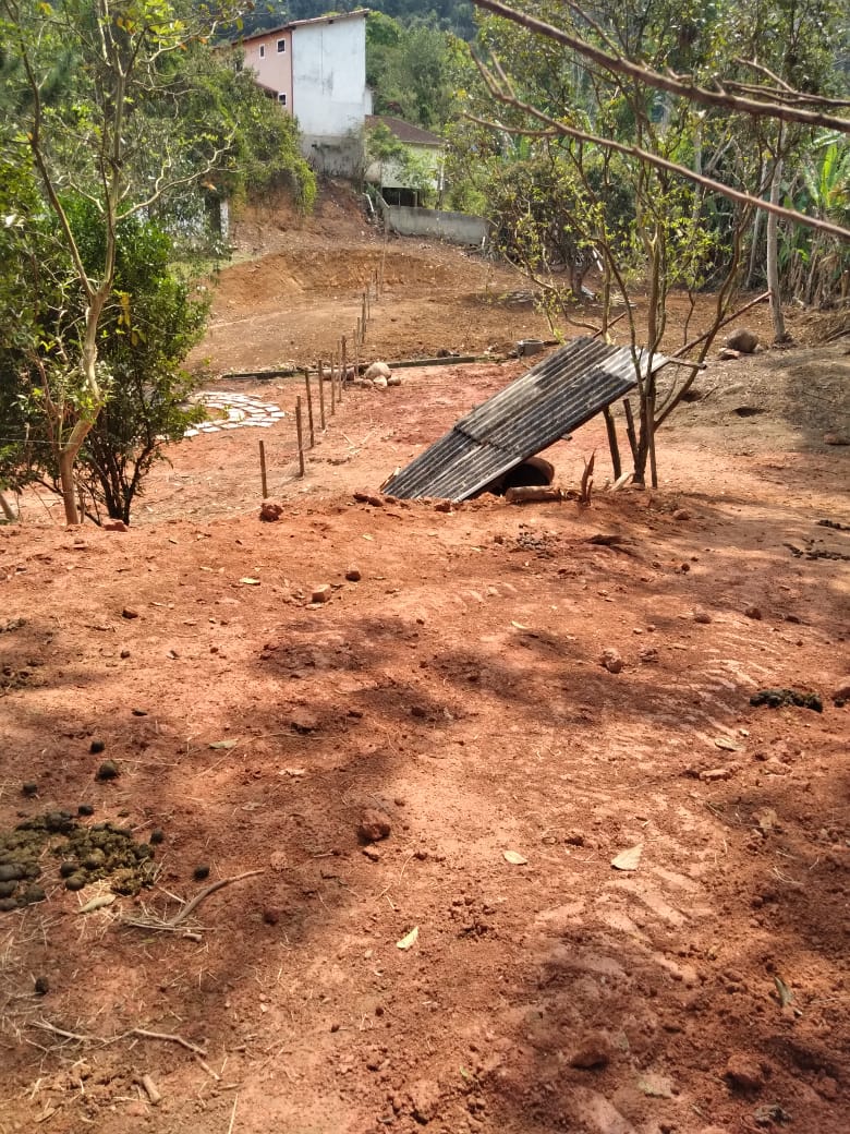 Movimentação do solo, corte de talude e supressão de vegetação são identificados em Teresópolis após denúncia