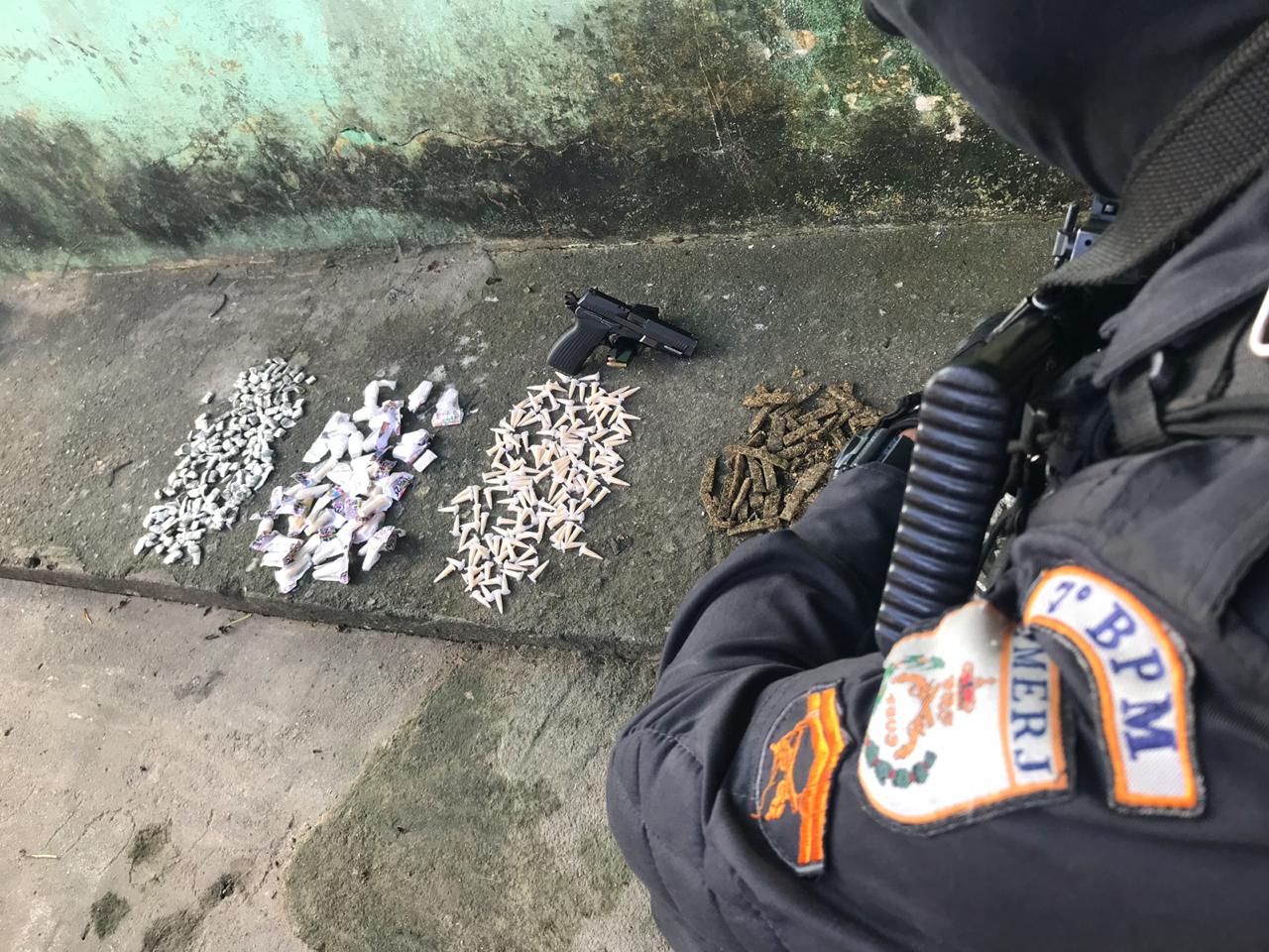 Polícia apreende drogas durante operação conjunta em São Gonçalo