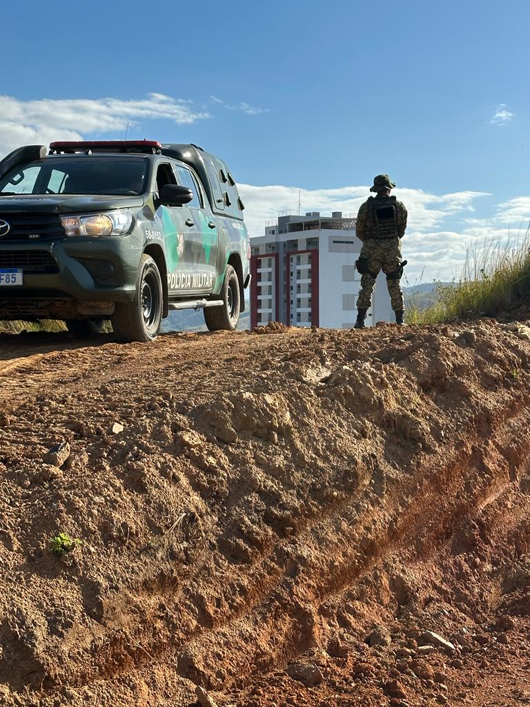 Polícia ambiental identifica terreno com indícios de movimentação do solo em Três Rios