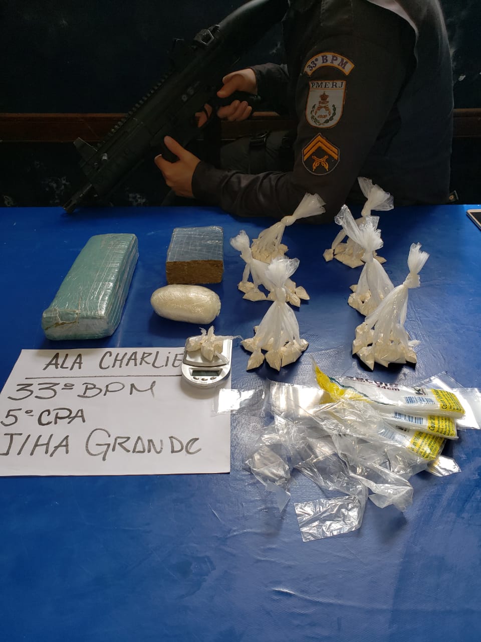 Drogas são apreendidas por policiais militares na Ilha Grande após informações do Disque Denúncia