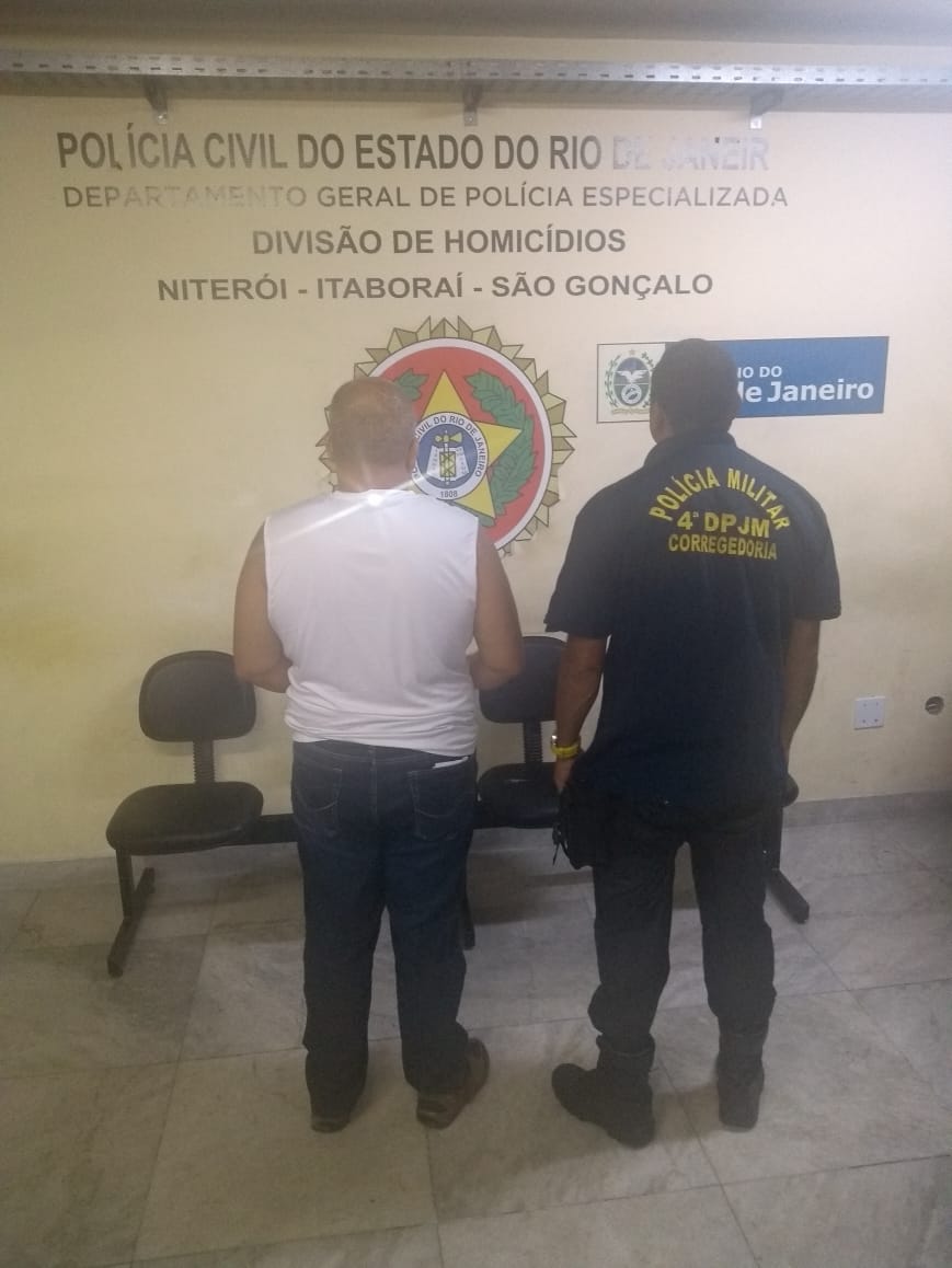 4ª DPJM prende policial militar em Casemiro de Abreu