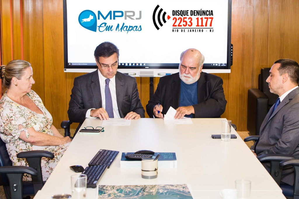 MPRJ e Disque-Denúncia firmam acordo de cooperação para o compartilhamento de informações