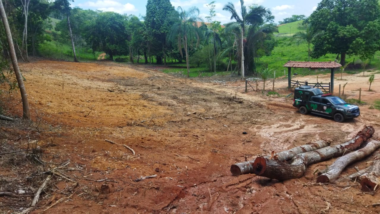 Informação do programa Linha Verde ajuda polícia na localização de área de 30 mil metros quadrados degradada em Miracema