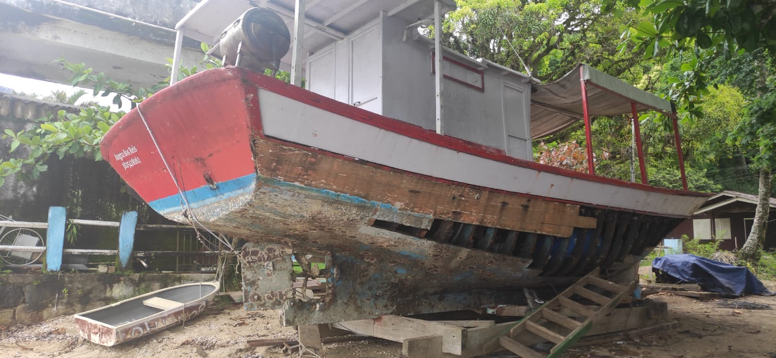 Atividade potencialmente poluidora é encontrada em Angra dos Reis após denúncia feita ao Linha Verde 