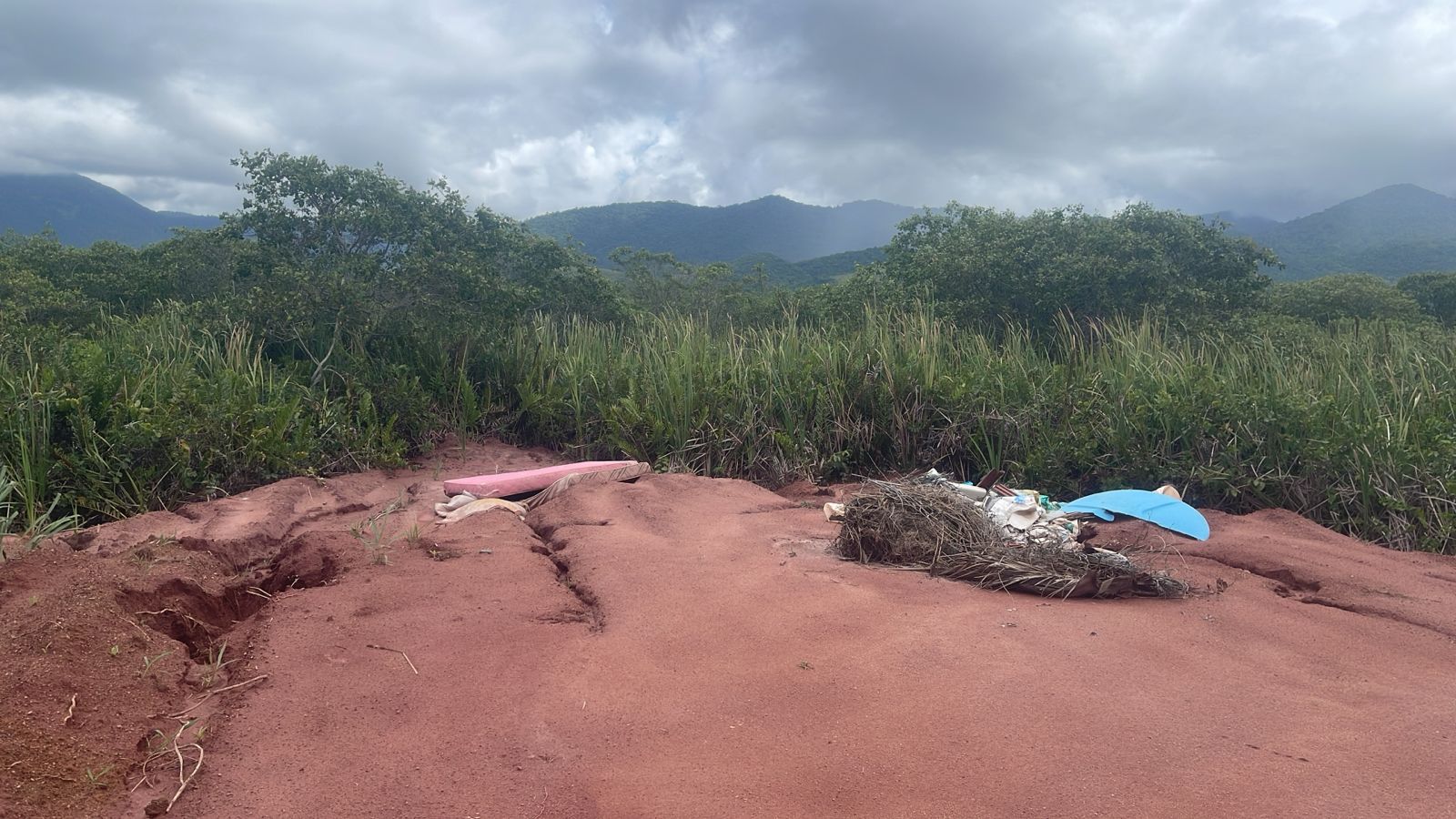 Polícia identifica movimentação de solo em Maricá após denúncia de crime ambiental 