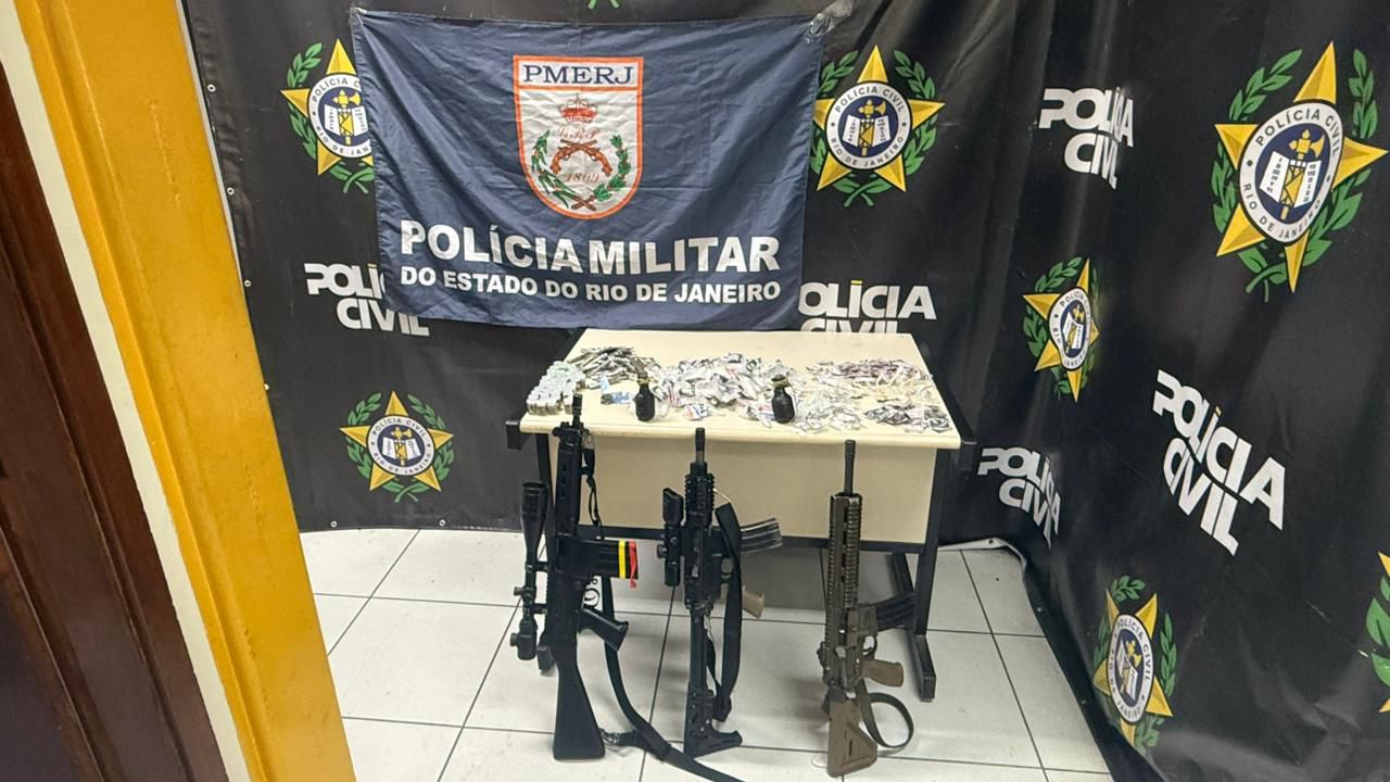 Polícia Cívil e Militar apreendem armas, munições, drogas e animais silvestres em Duque de Caxias