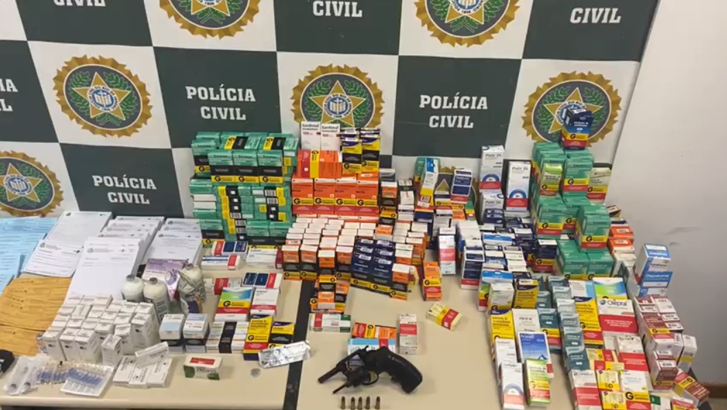 Polícia Civil com ajuda do Disque Denúncia estoura farmácia clandestina em São Gonçalo