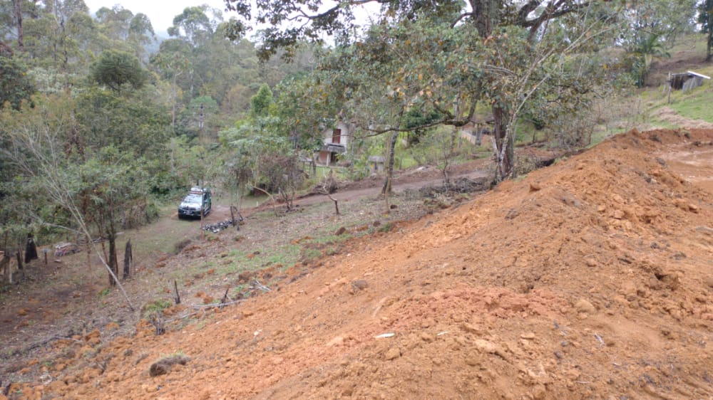 Linha Verde polícia a identificar movimentação irregular do solo em área de proteção ambiental no município de Resende