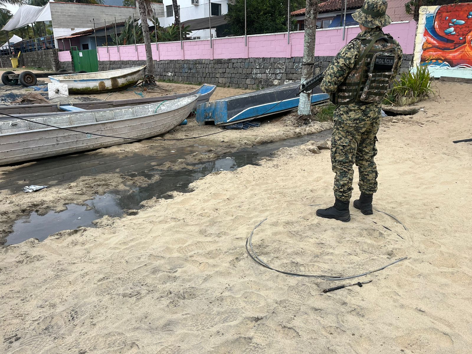 UPAm Juatinga identifica poluição na Praia de Conceição de Jacareí 