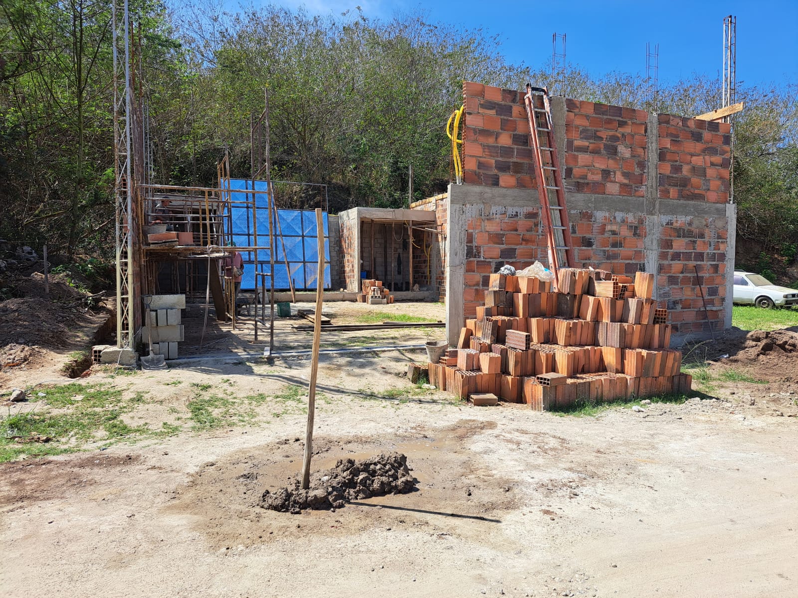 Denúncia leva 6ª UPAm a encontrar construção irregular na zona de amortecimento do Parque Paleontológico de Itaboraí