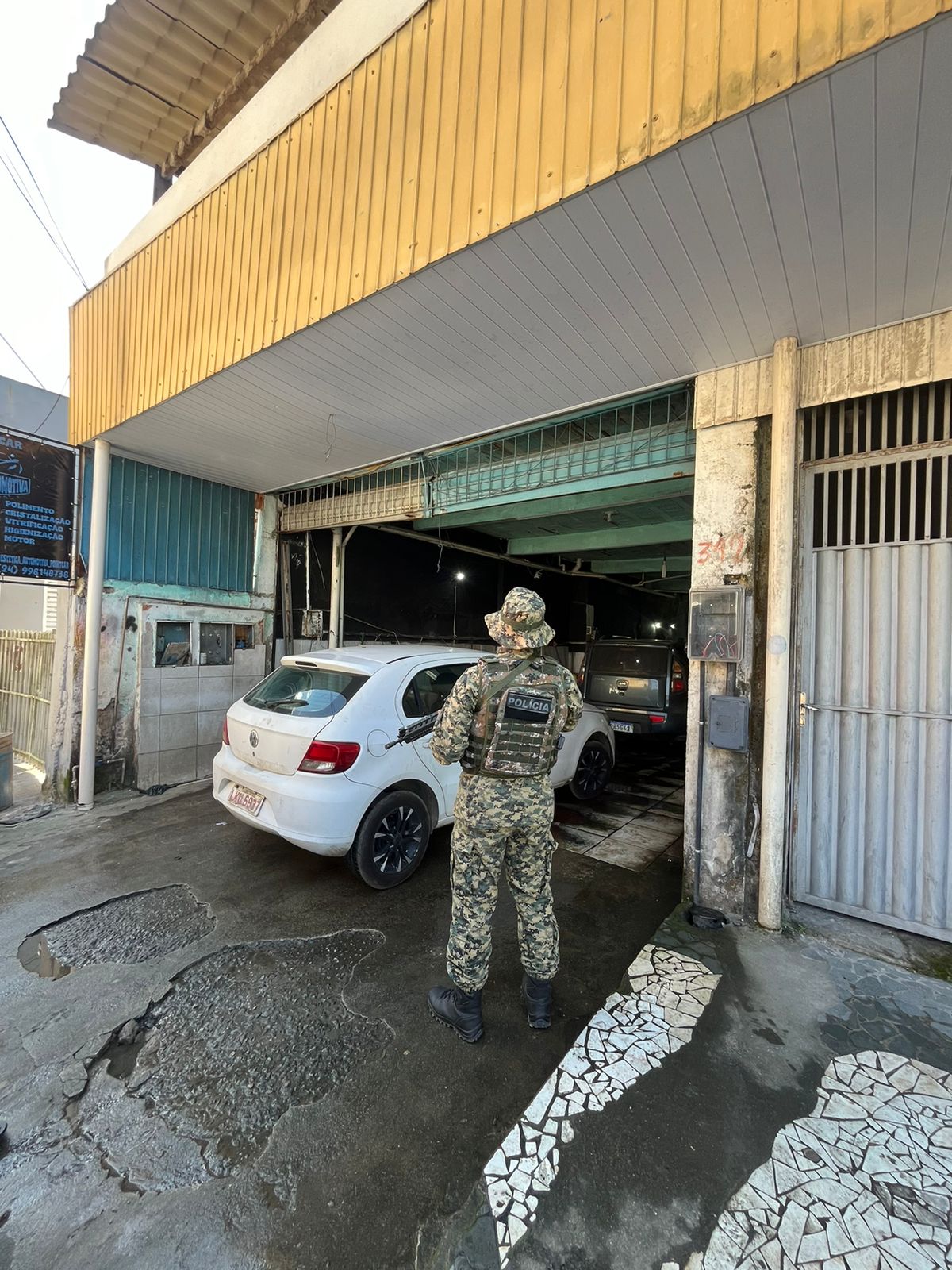 Ambiental flagra lava jato operando sem licença em Angra dos Reis 