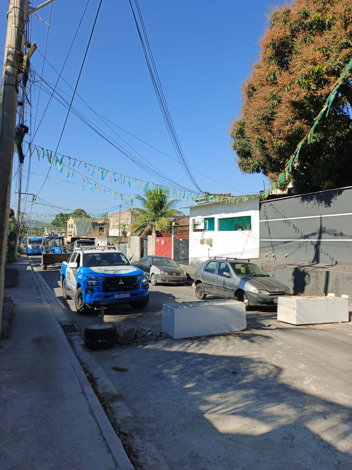 Com informações compartilhadas pelo Disque Denúncia, 7º BPM retira 50 toneladas de barricadas em São Gonçalo